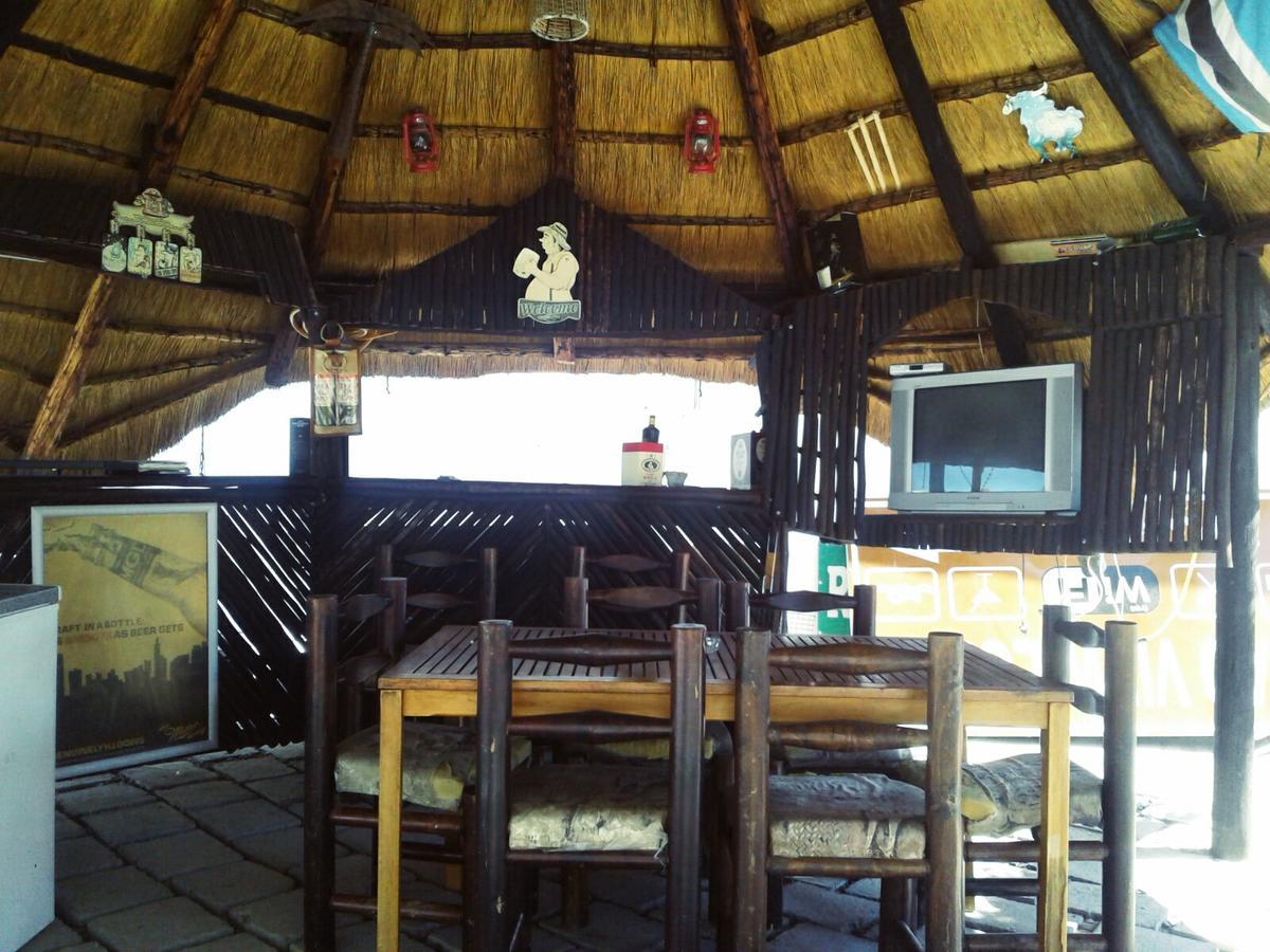Road View Lodge Франсистаун Экстерьер фото